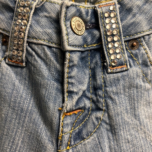 “BEBE” LIGHT BLUE JEANS/SIZE 26US TALL/RHINESTONE LOGO BACK AND FRONT/DISTRESSED - Picture 5 of 13